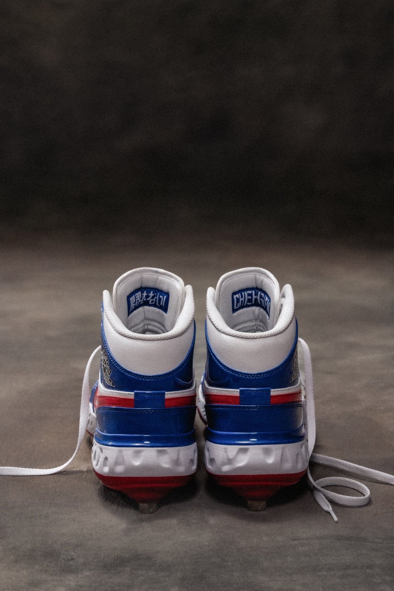 陳傑憲成為 Jordan Brand 最新代言人!打造專屬 Jordan 藍白紅釘鞋致敬台灣隊長身份!