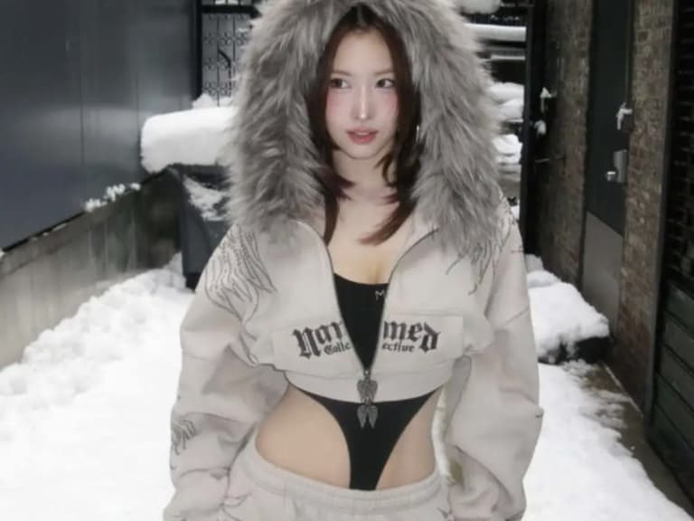 Jennie、Momo、太妍連身緊身衣怎麼穿？網友最好奇：「廁所怎麼上？」