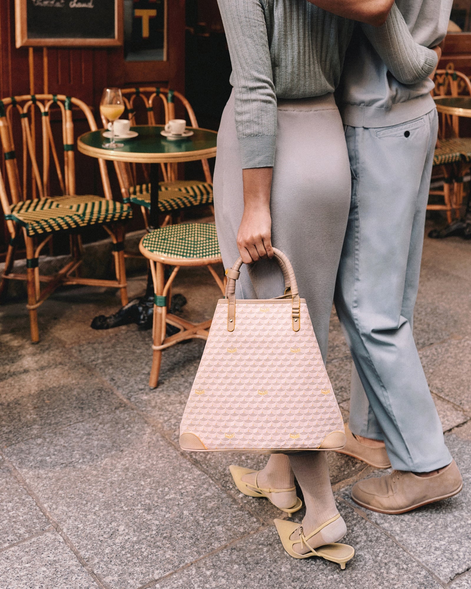 Fauré Le Page 巴黎三部曲序曲開啟！Faurever、Double Battle 全新配色搶先看，戰神黃點綴細節超優雅⋯