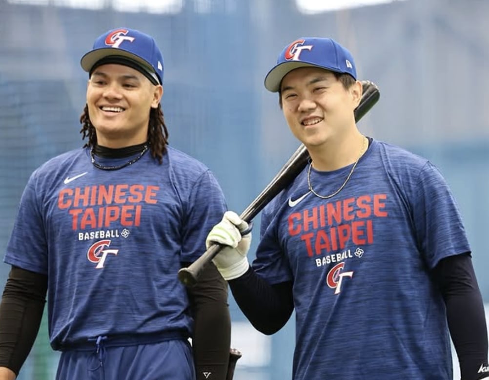 2026 WBC 中華隊熱身賽首戰遭雨取消!球迷怒批:「一堆巨蛋偏給室外場地!」