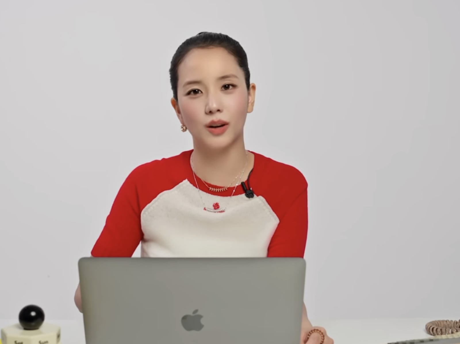 BLACKPINK Jisoo 坦言不做年度計畫！高 EQ 金句：「人生才沒那麼簡單！」