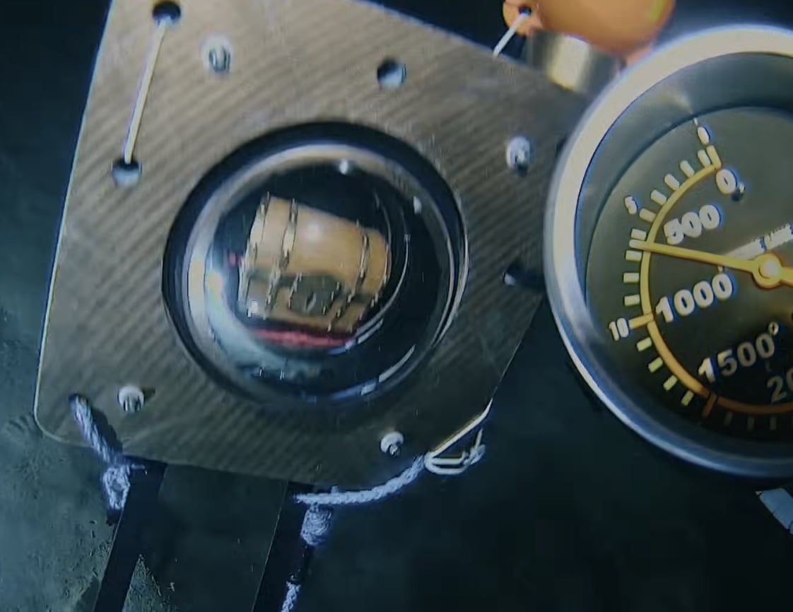 《航海王》銷量破 6 億釋出紀念短片！尾田榮一郎大秘寶封印海底，粉絲急喊：「史上最高規劇透防護！」