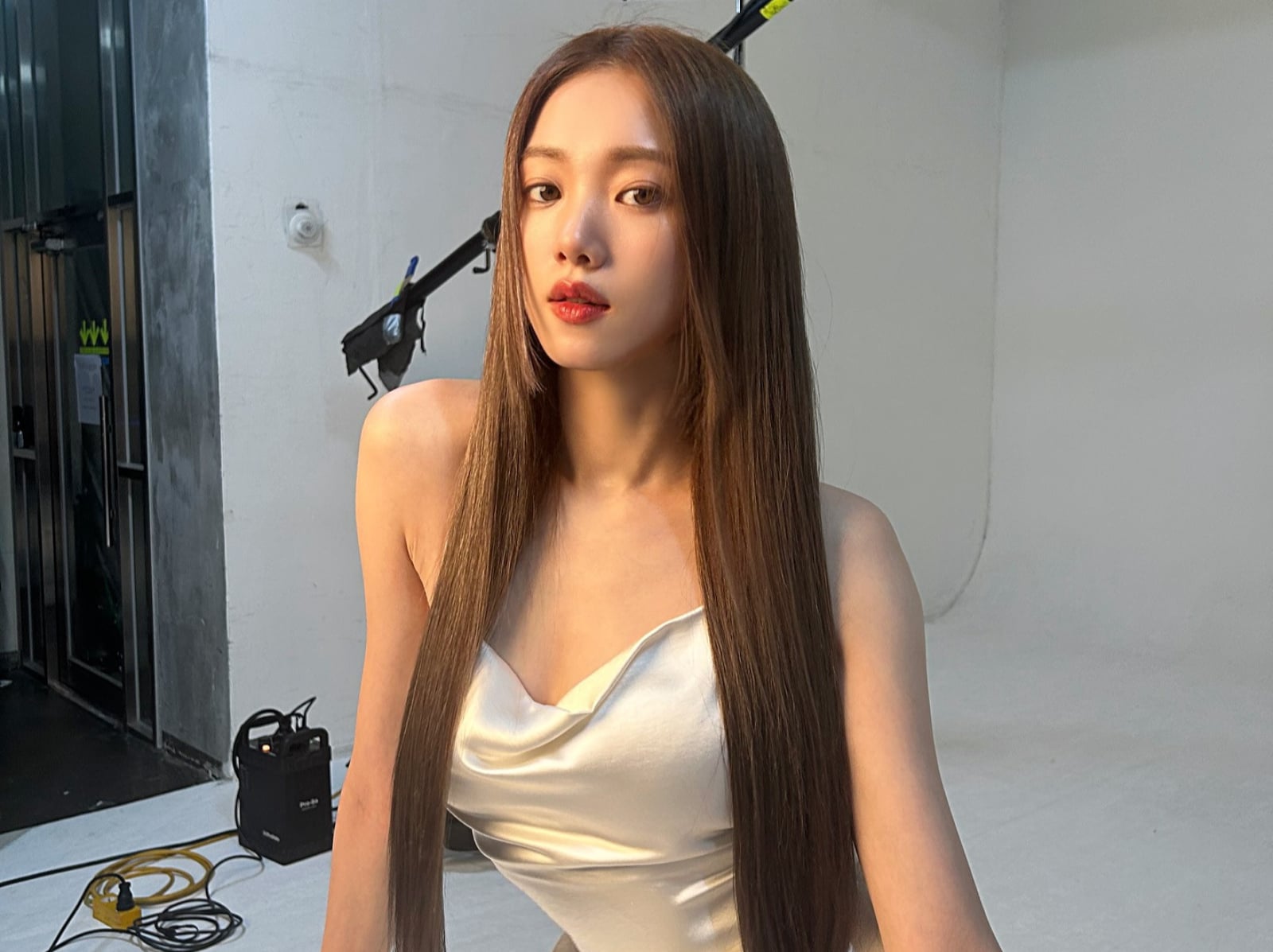 《在你燦爛的季節》李聖經身高 175 公分 IG 腿長身材穿搭解析！學會秒變超模比例！