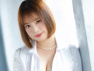口罩美熟女真面目解禁！篠原杏改名「水彩亞紀」睽違 13 年回歸！【老司J開車】