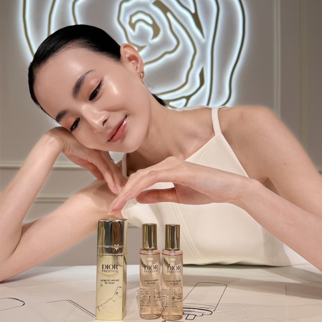 Dior－迪奧精萃再生賦活玫瑰噴霧