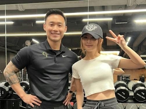 蔡卓妍阿 Sa 帶健身教練男友見家長！親自證實：「目前同居中！」