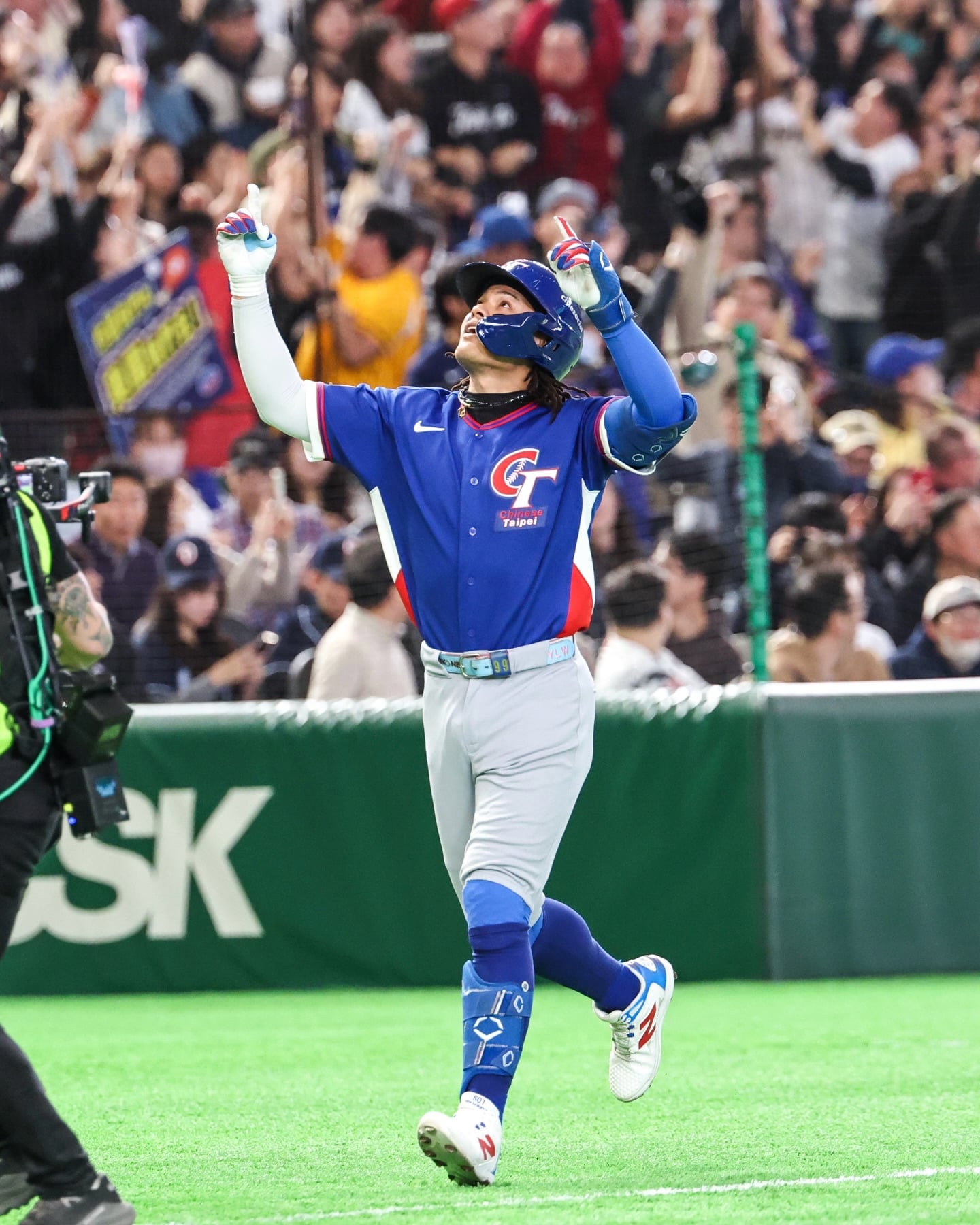 WBC／中華隊、韓國最新戰況！費仔兩分砲炸裂、台韓大戰激鬥延長賽（不斷更新）