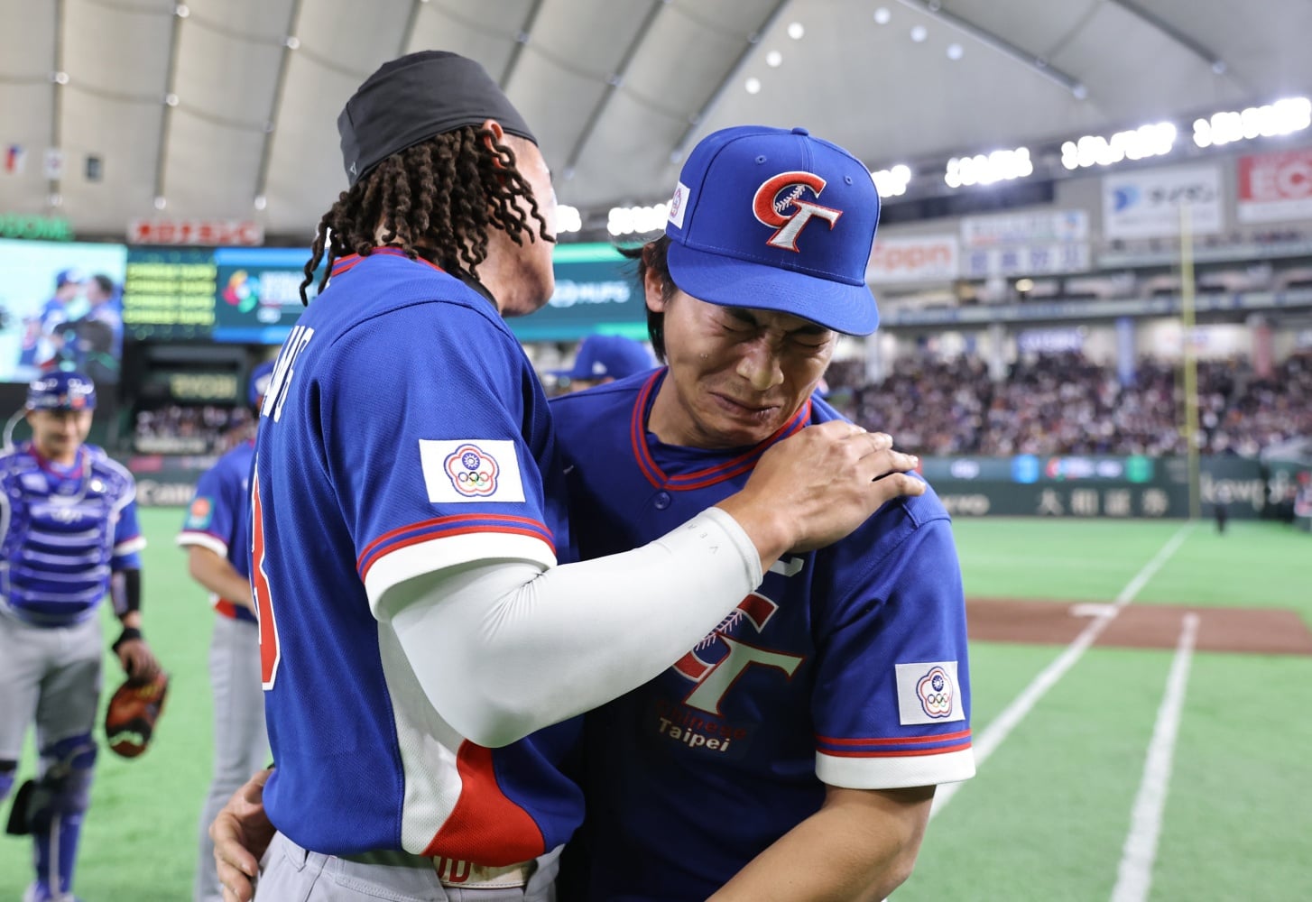 WBC／陳傑憲手指骨裂「忍痛全力撲壘」超燃！賽後流淚「聽到台灣加油聲真的很感動⋯」