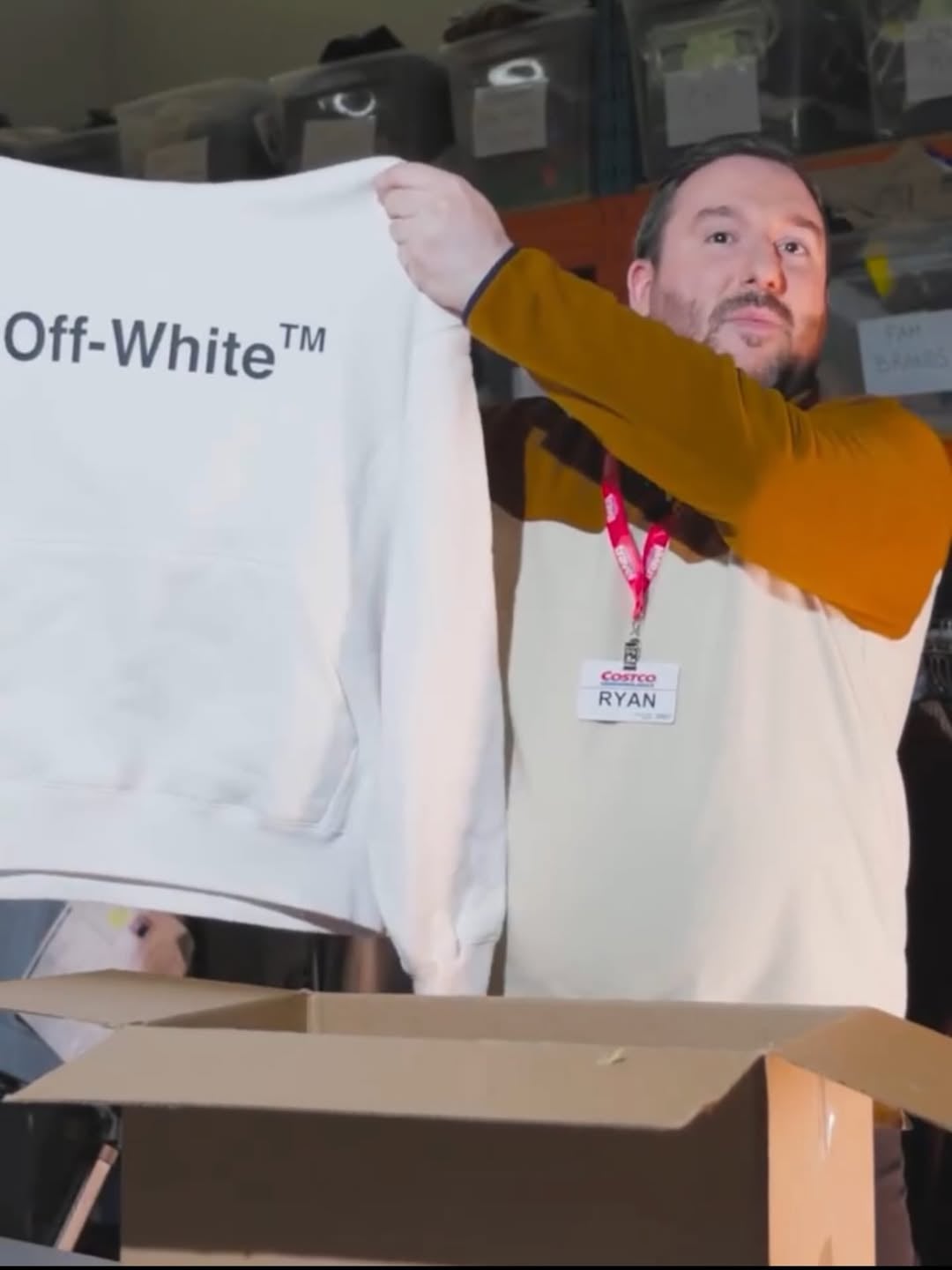 Off-White 竟然在好市多 Costco 可以買到？連帽上衣一件只要 60 美元價格超親民！