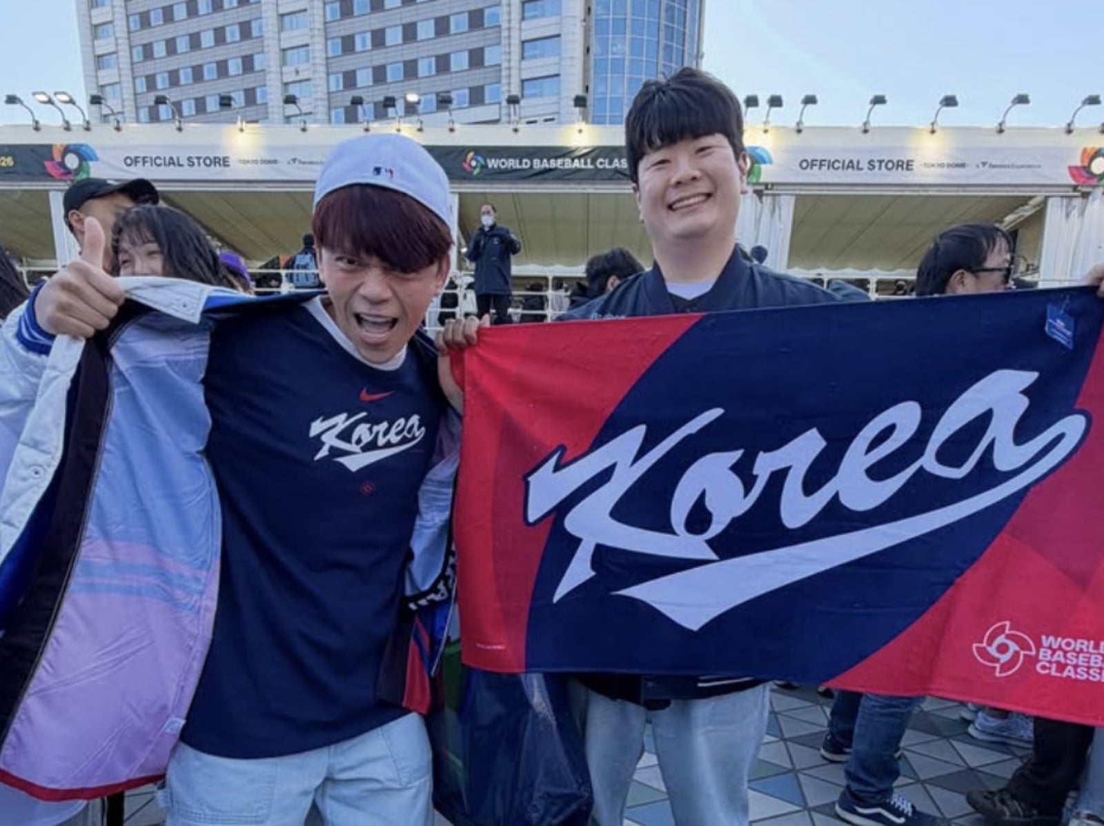 2026 WBC／蔡阿嘎合照人數精準命中比分差！網友全跪：「護國冥燈顯靈！」