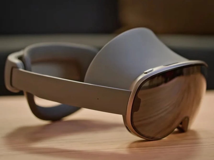 Android XR 智慧眼鏡發布時間曝光！三星高層親揭 3 大關鍵細節！