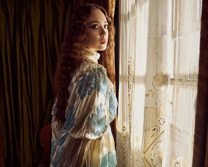 Laufey 二度來台！《A Matter of Time Tour》演唱會時間、地點、售票資訊...一次看！