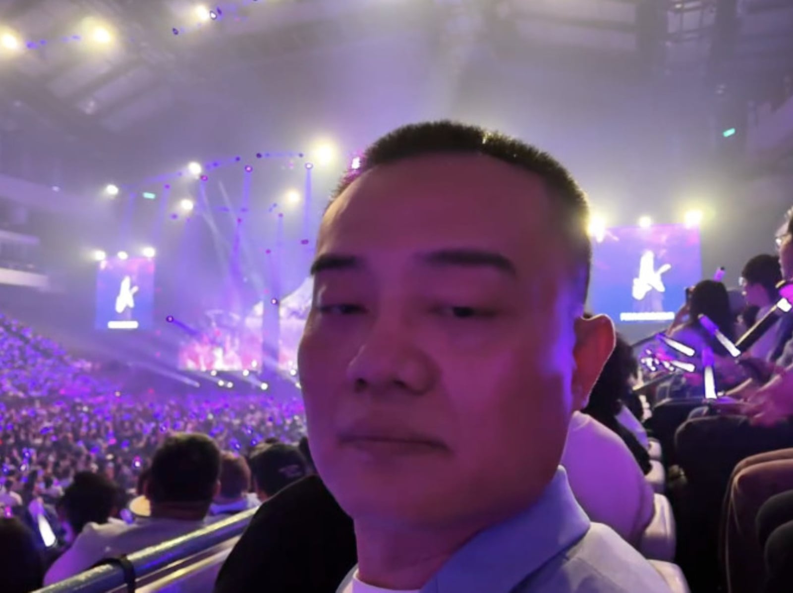 童榮地是誰？Threads 爆紅「演唱會乾爹」、政大高學歷⋯一篇認識！