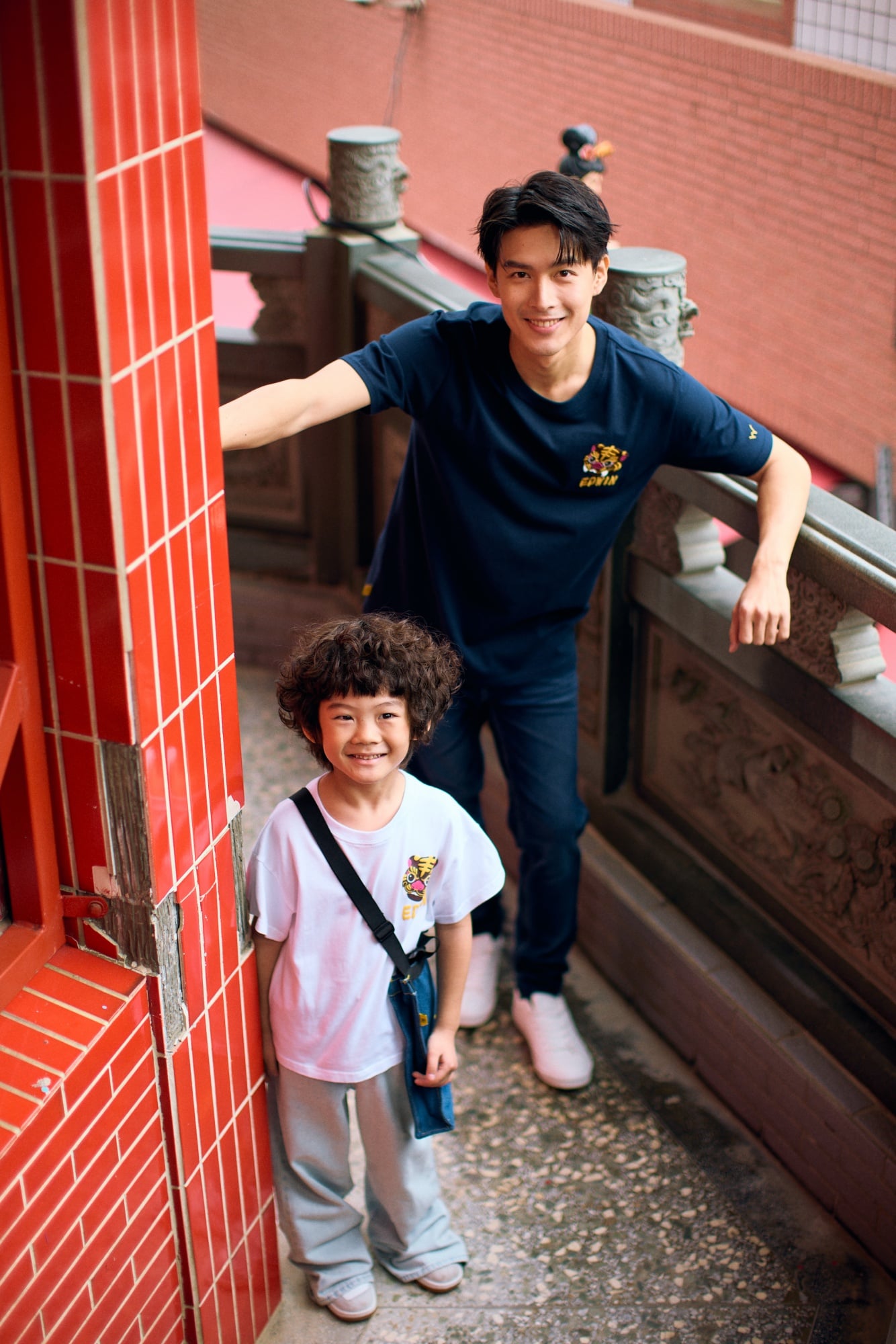 EDWIN × 白沙屯媽祖聯名回歸！粉紅超跑、虎爺童裝首登場，金箔悠遊卡貼被封隱藏版必收！