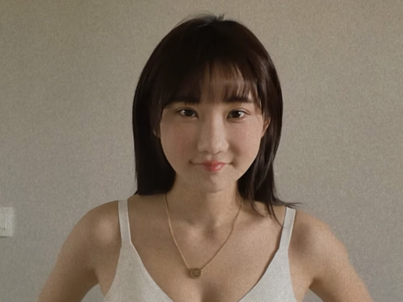 愛莉莎莎韓國整形雙眼皮術後撞臉胡瓜！本人高 EQ 回應曝光！