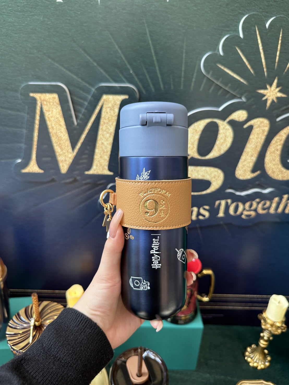 星巴克《哈利波特》夢幻聯動！聯名商品、全杯款售價、開賣時間⋯一次看！