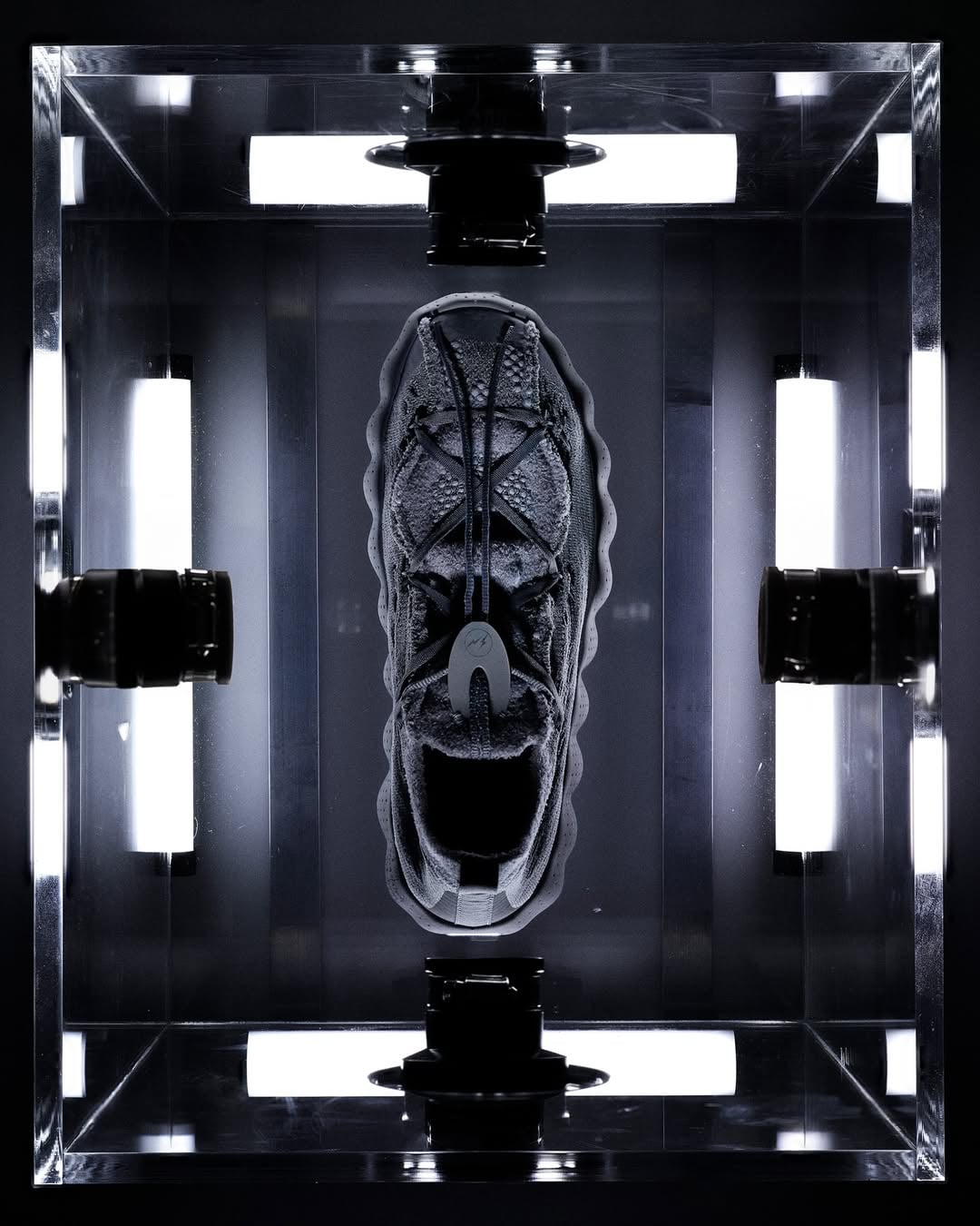 fragment design x Nike 全新聯名發售情報整理！Mind 001 閃電拖鞋、Air Liquid Max 都來了！