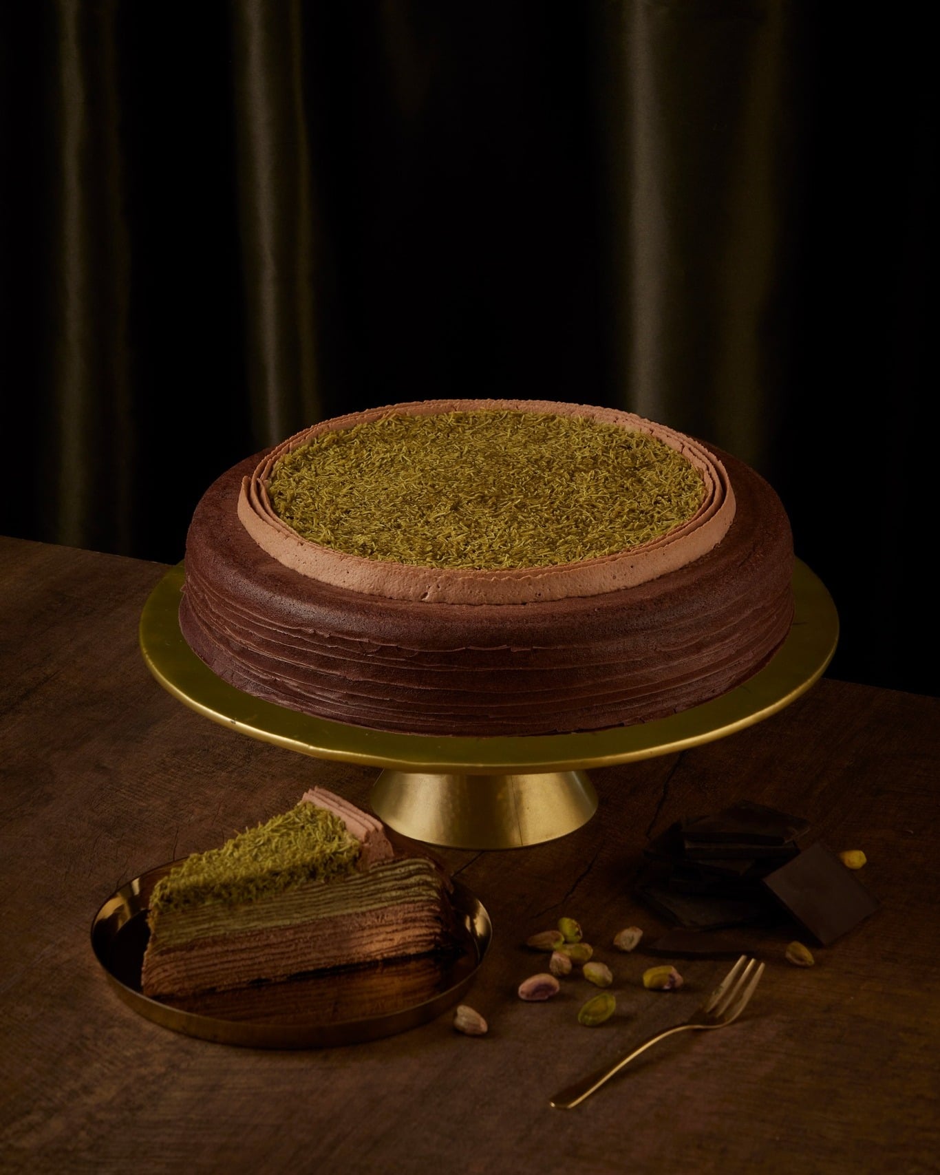 LADY M 杜拜巧克力口味千層開賣首日即完售!堅持 20 層薄餅、裝潢堪比精品店⋯10 件事帶你認識蛋糕屆的 LV!