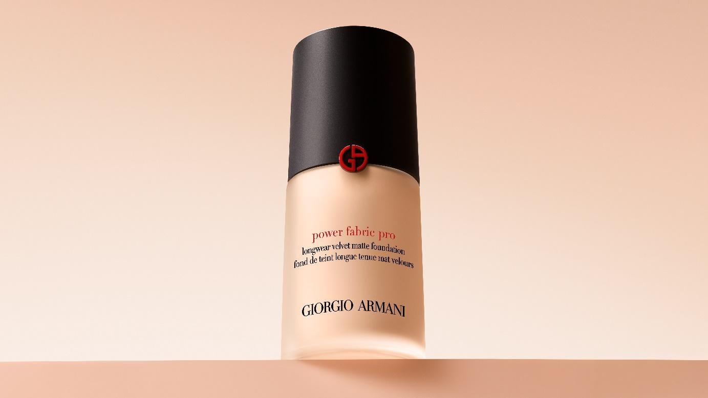 Giorgio Armani 高訂完美絲絨水慕斯PRO