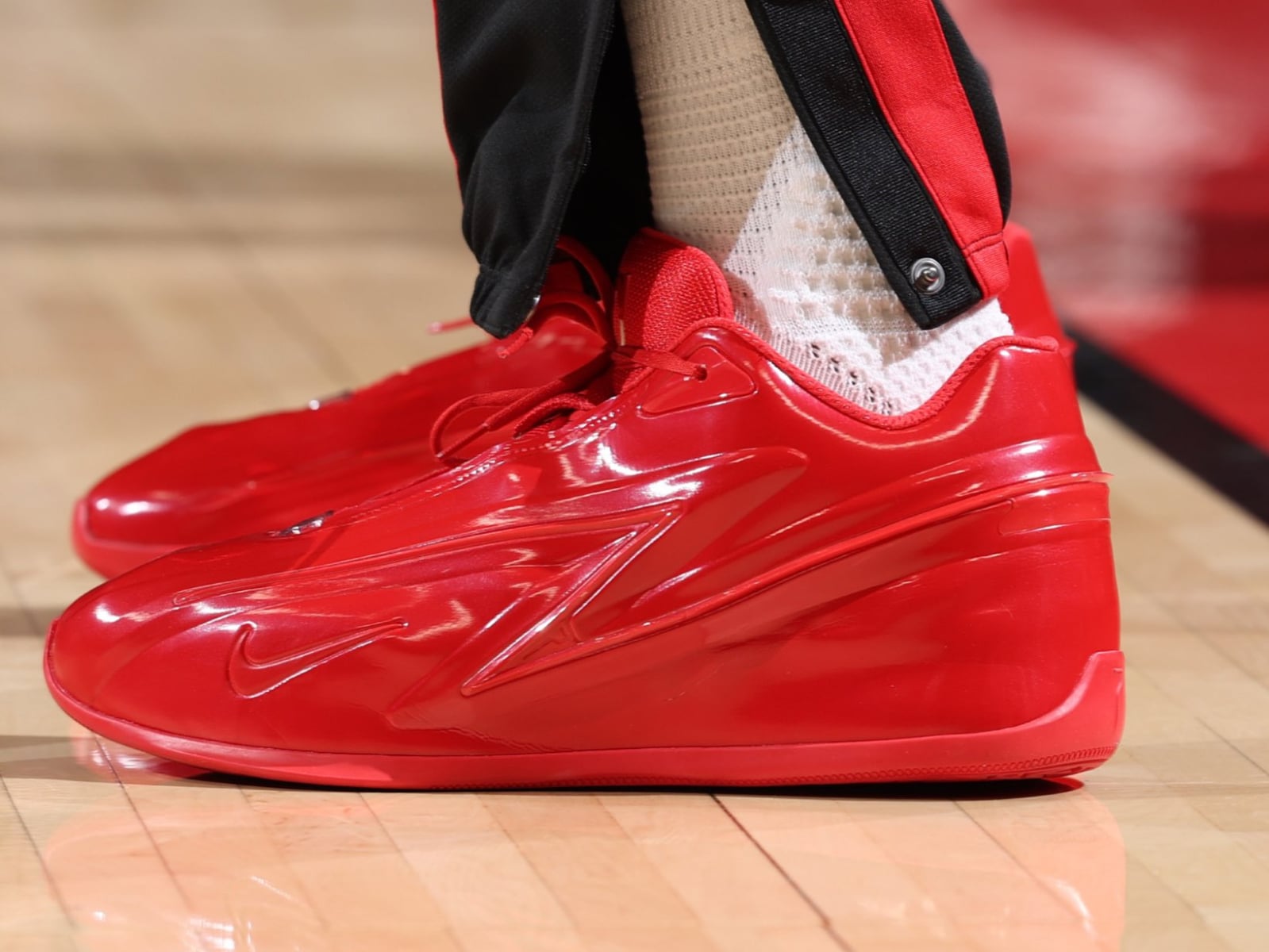 Nike KD 19 正式曝光搶先看！超帥「匕首」鞋面呼應 Kevin Durant 死神形象！