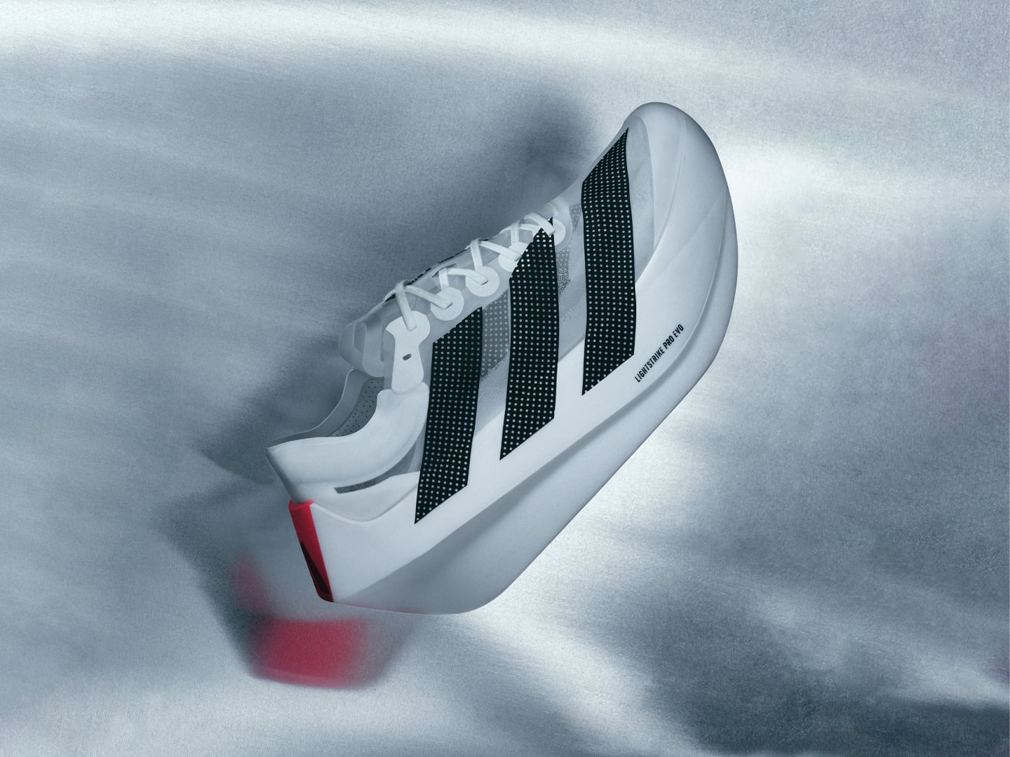 adidas ADIZERO PRIME X EVO 台灣發售公開！助攻人類 6 小時内完成百公里的超級跑鞋！