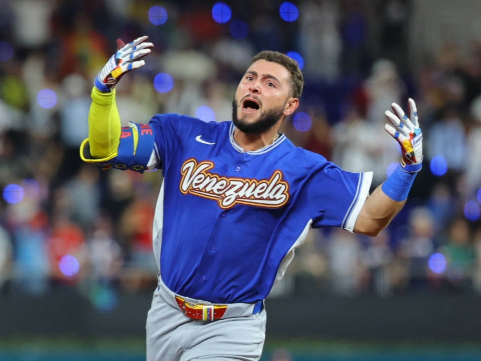 WBC／委內瑞拉 3：2 擊敗美國勇奪隊史首座經典賽冠軍！Wilyer Abreu 驚天開砲！