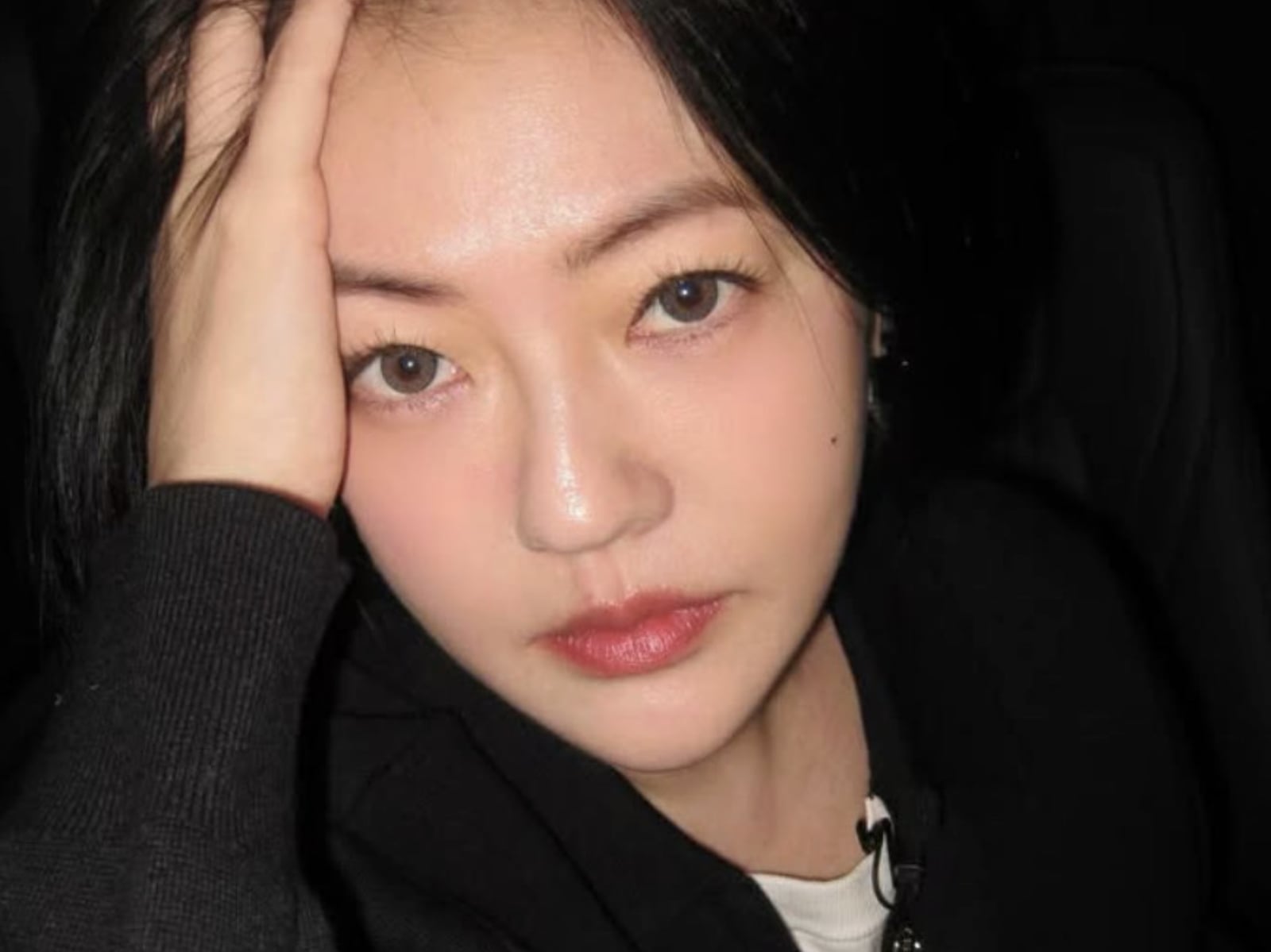 小S 錄影收工後情緒崩潰！街頭大哭靠 2 助理攙扶！