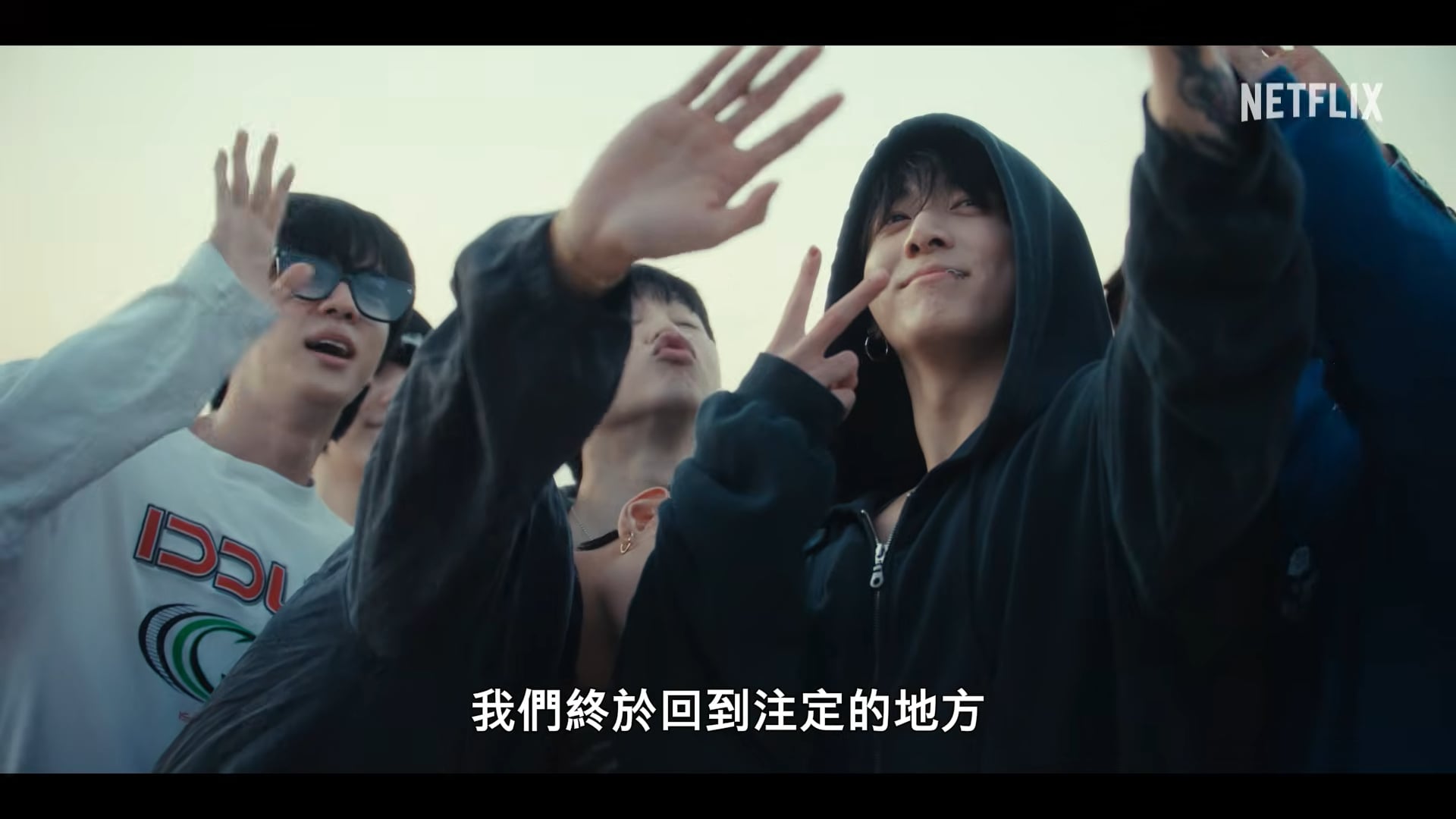 Netflix 《BTS：天團回歸》預告曝光！RM 一句：「回到註定的地方」逼哭粉絲！