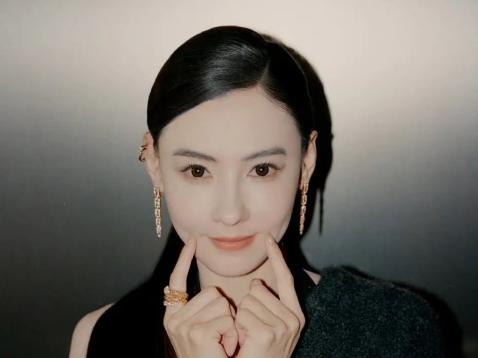 張柏芝 45 歲素顏零細紋！網友驚呆：「看不出是三寶媽！」