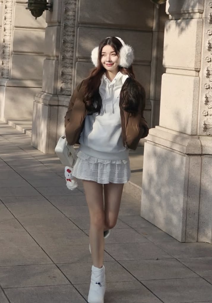 捕獲野生唐禹哲、蘇小軒一家三口！現身幼兒園陪愛子，高顏值父母超吸睛