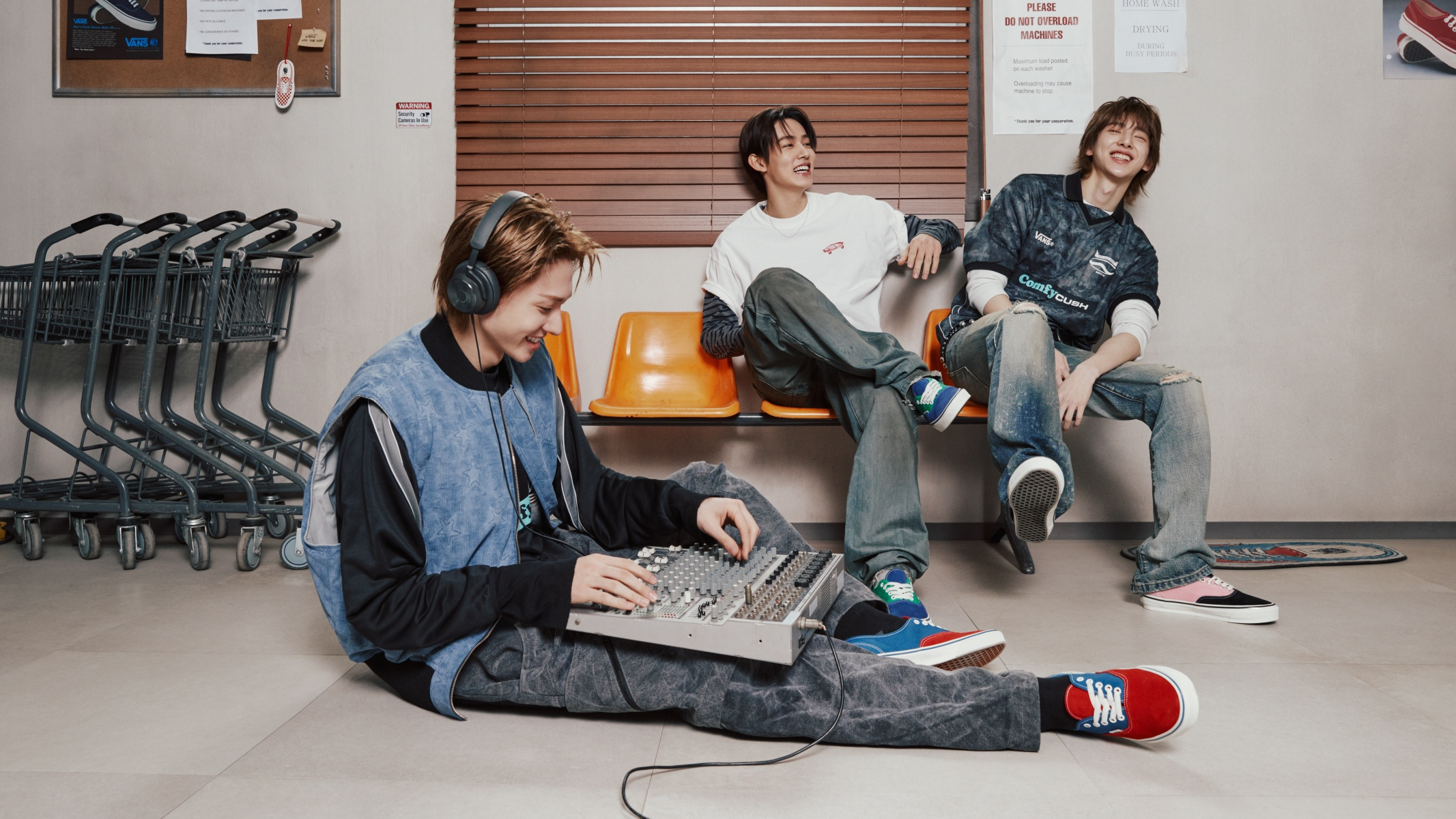 CORTIS 成為 Vans 代言人！全新形象片曝光、全員上腳 Authentic 致敬 60 週年！