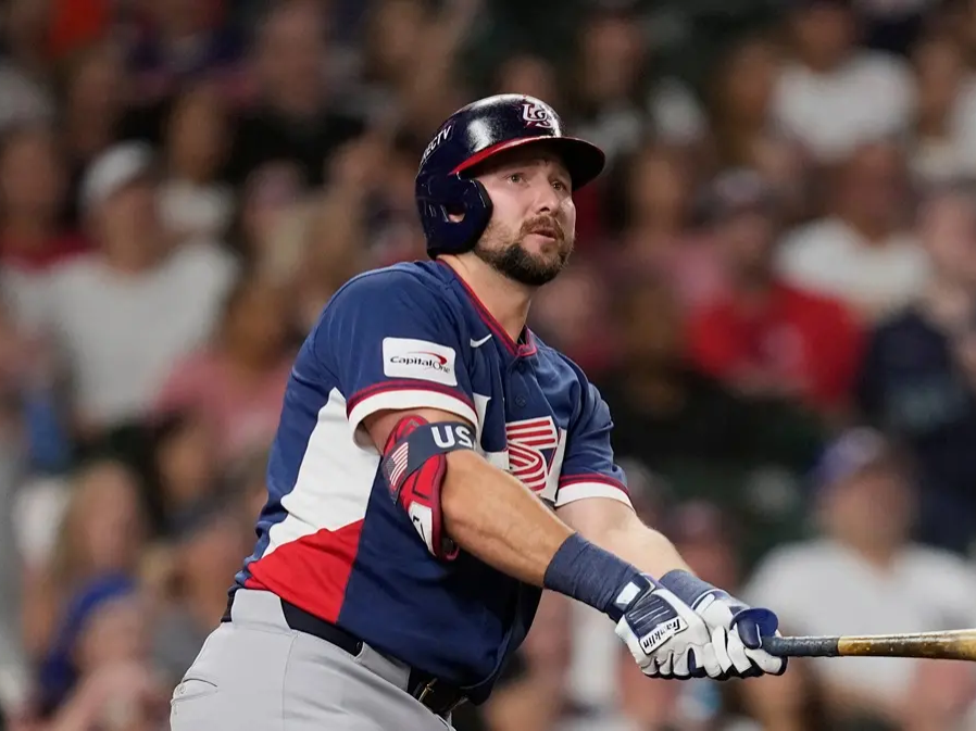 WBC／加爾·勞從60轟怪物變「零分先生」！3場出賽9打數零安打曝光，網笑：「沒握手次數比安打多」