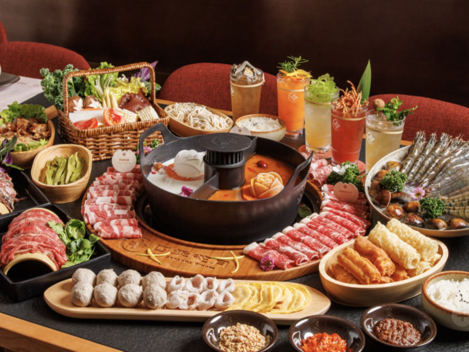 四季花月火鍋台北松山新開幕！引進無煙淨化裝置吃完衣服零殘味！