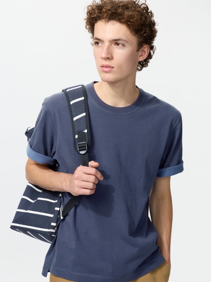 許光漢演繹 UNIQLO 2026 夏季穿搭！膝下寬版  Jorts 牛仔短褲掀新風潮、JW ANDERSON 聯名撞色 T 恤必收！