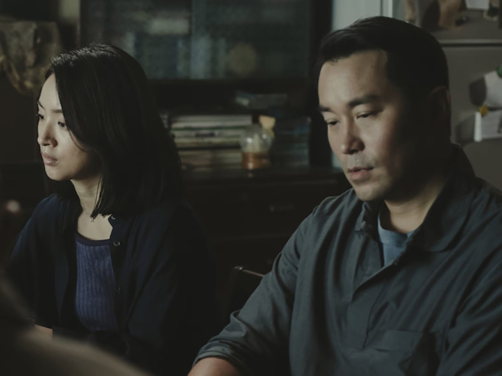 《深度安靜》林依晨即興頭撞床架嚇壞導演 ！加碼曝光腦部手術內幕：「後滿口血腥味、人生跑馬燈閃過！」