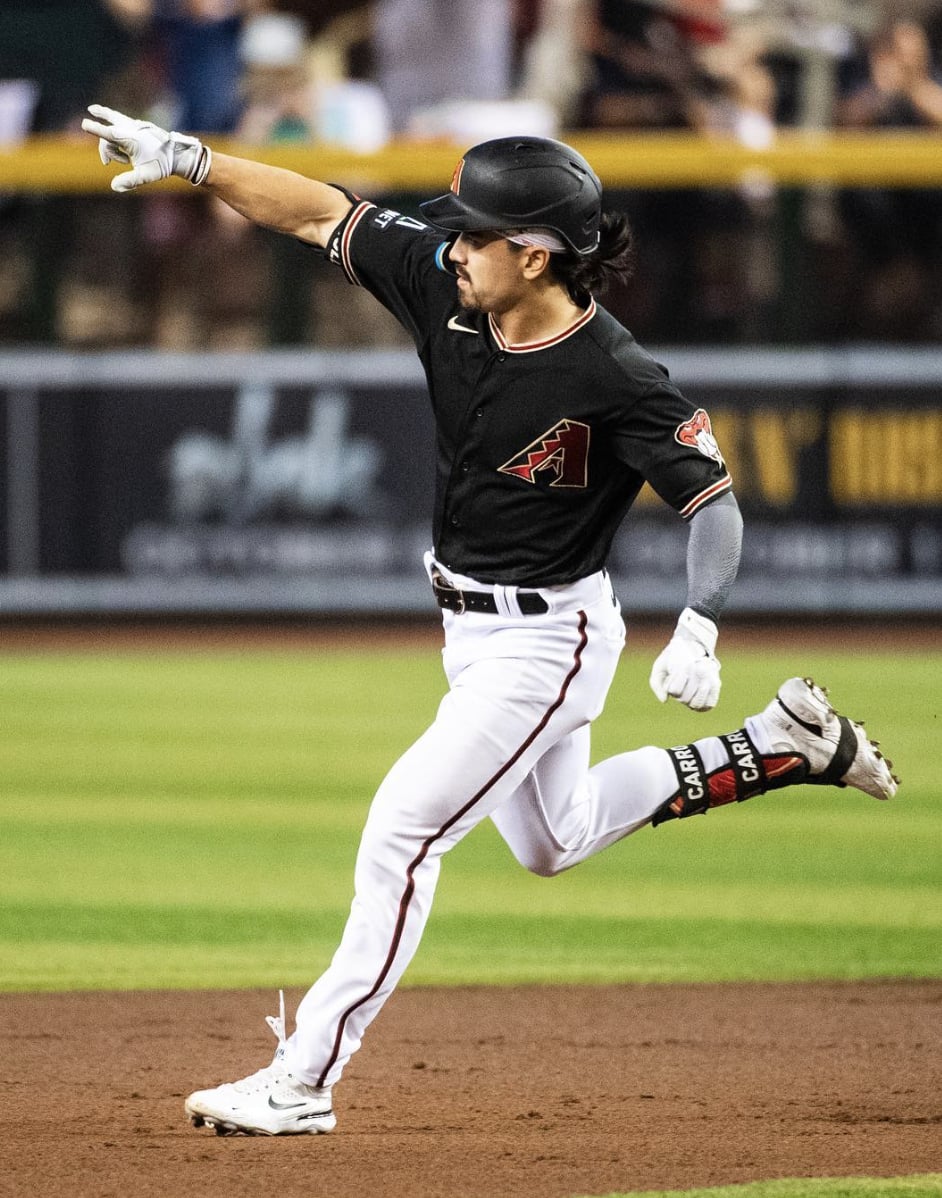 MLB / 大聯盟台裔球星「卡仔」Corbin Carroll 親曝不打中華隊原因！仍狂追台灣比賽：凌晨 3 點也看