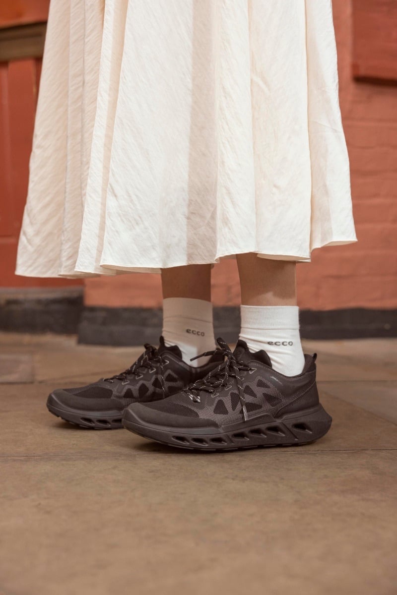 ECCO 最強緩震鞋型 BIOM 720 正式登場！四大鞋型齊發、全方位防水⋯亮點一次看！