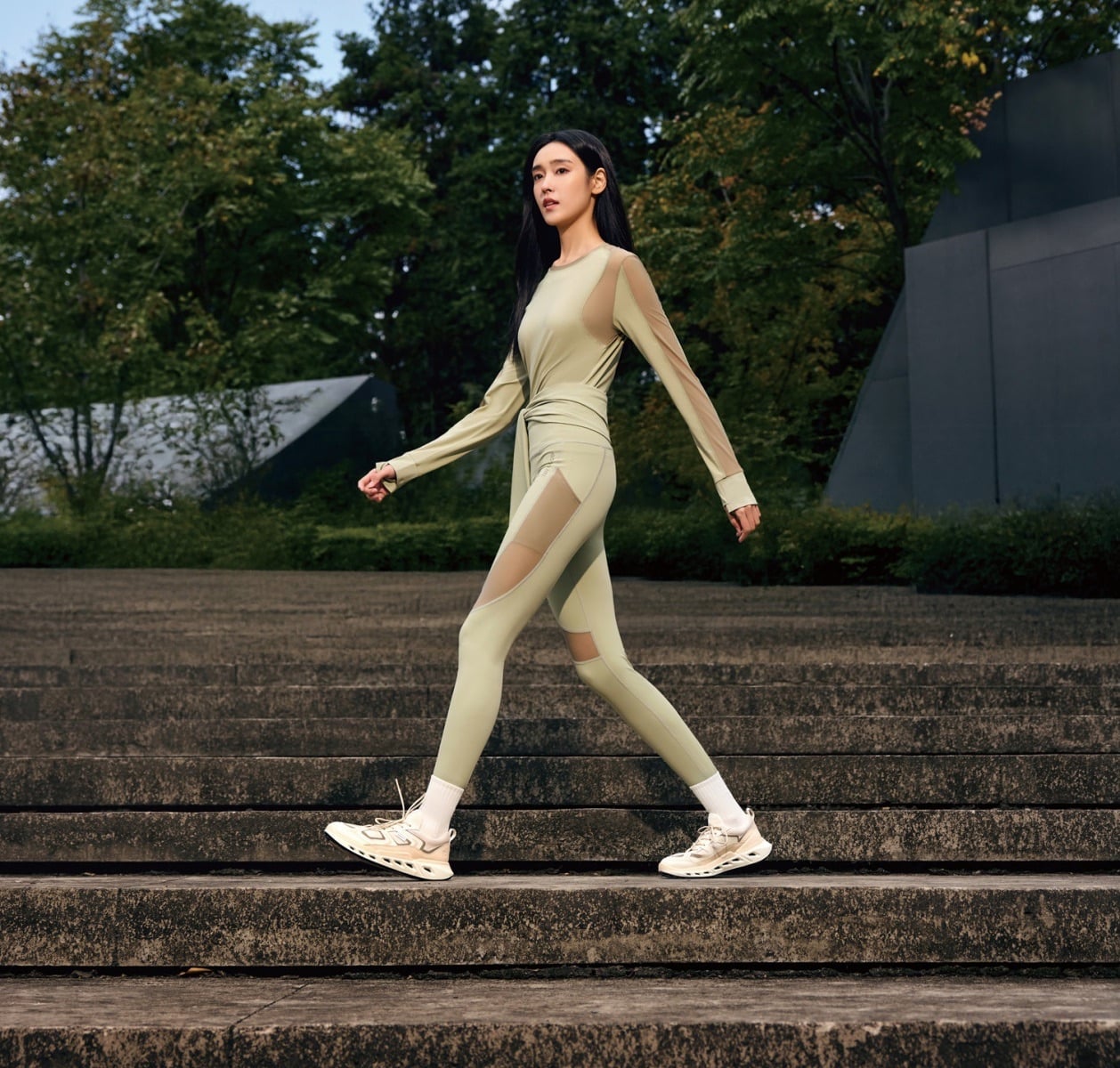 ECCO 最強緩震鞋型 BIOM 720 正式登場！四大鞋型齊發、全方位防水⋯亮點一次看！