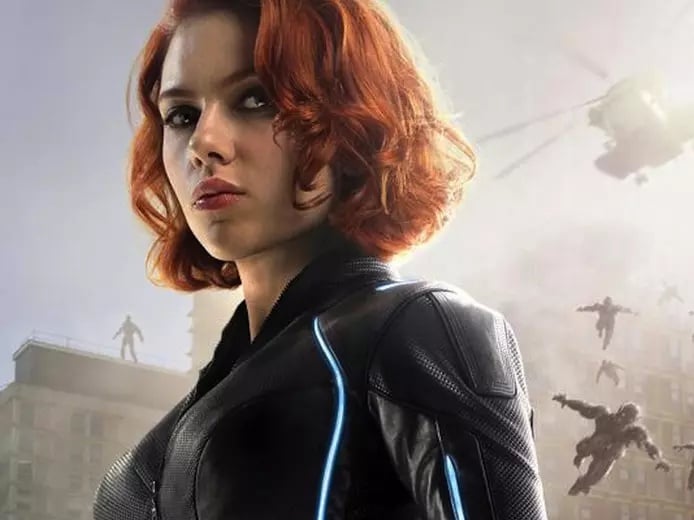 史嘉蕾喬韓森 Scarlett Johansson 加盟新版《大法師》！頂素顏現身片場引網讚：「天生麗質！」