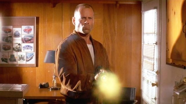 布魯斯威利 Bruce Willis 罹患失智症！《終極警探》、《第五元素》、《靈異第六感》⋯10 部電影作品回顧！