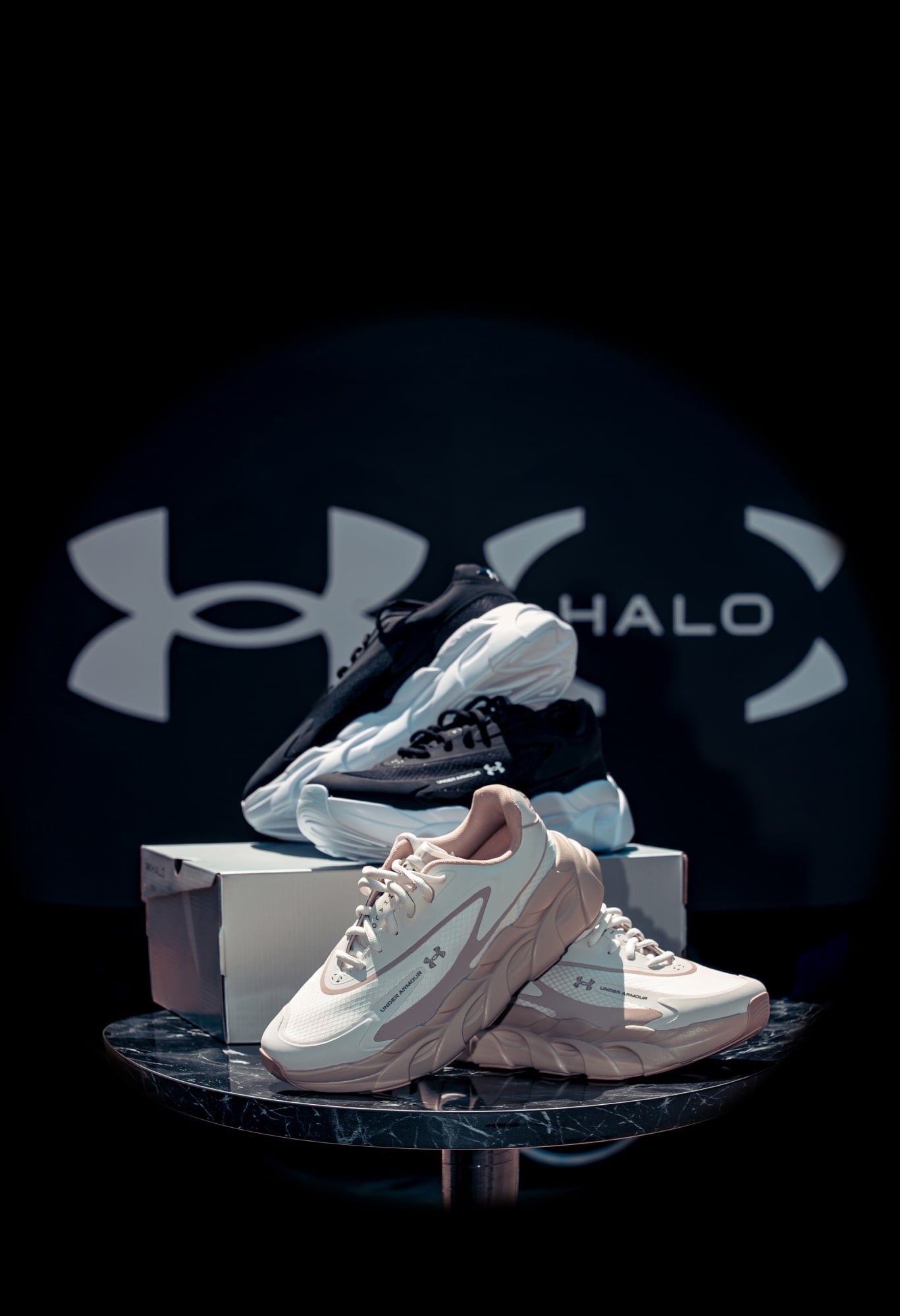 Under Armour推「HALO RUNNER SE」重新定義日常跑步！搭載HOVR+™緩震泡棉、5K城市路跑免費參加⋯