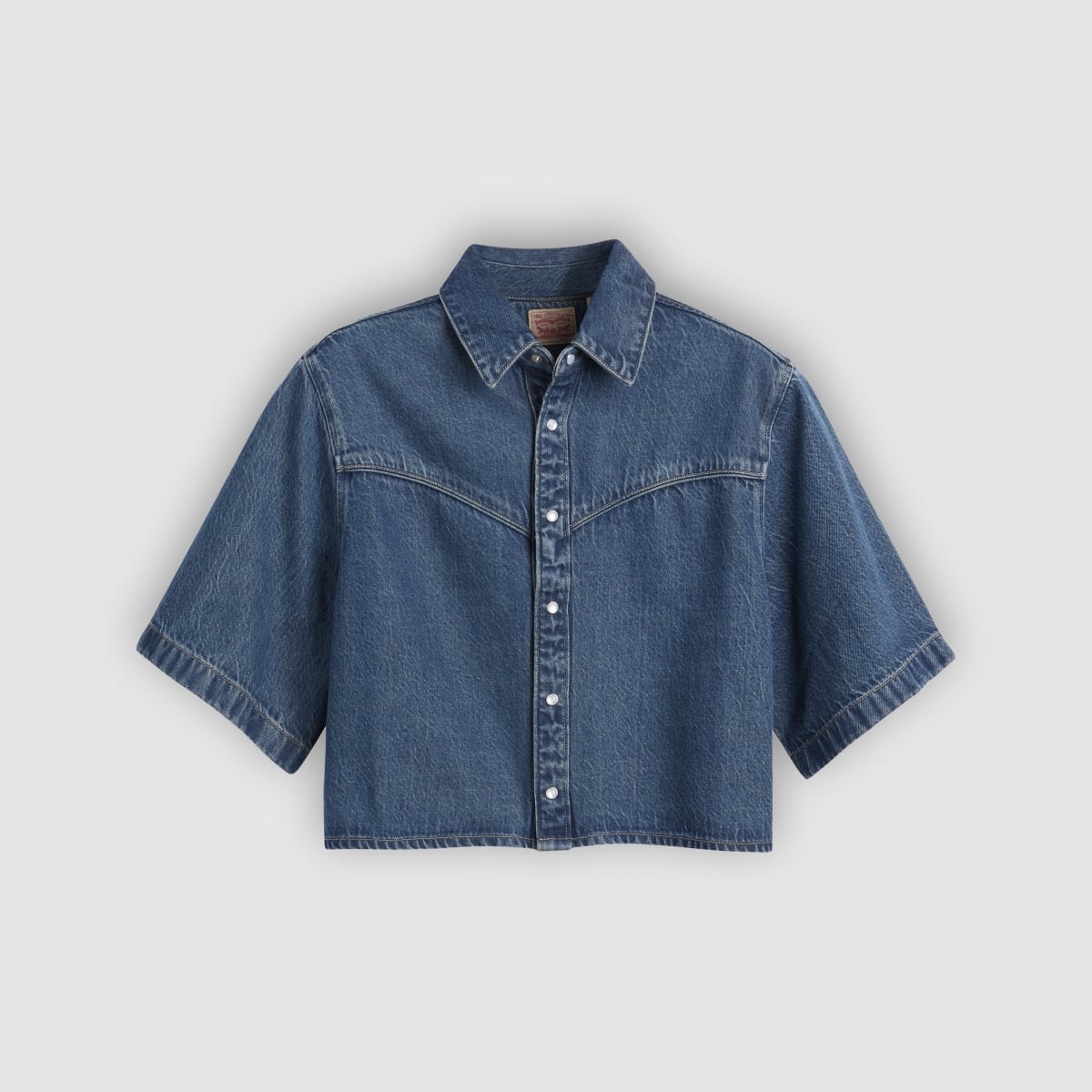 Levi’s® 2026 春夏系列登場：501® Loose 寬鬆版型首度亮相，西部美學重塑經典丹寧輪廓