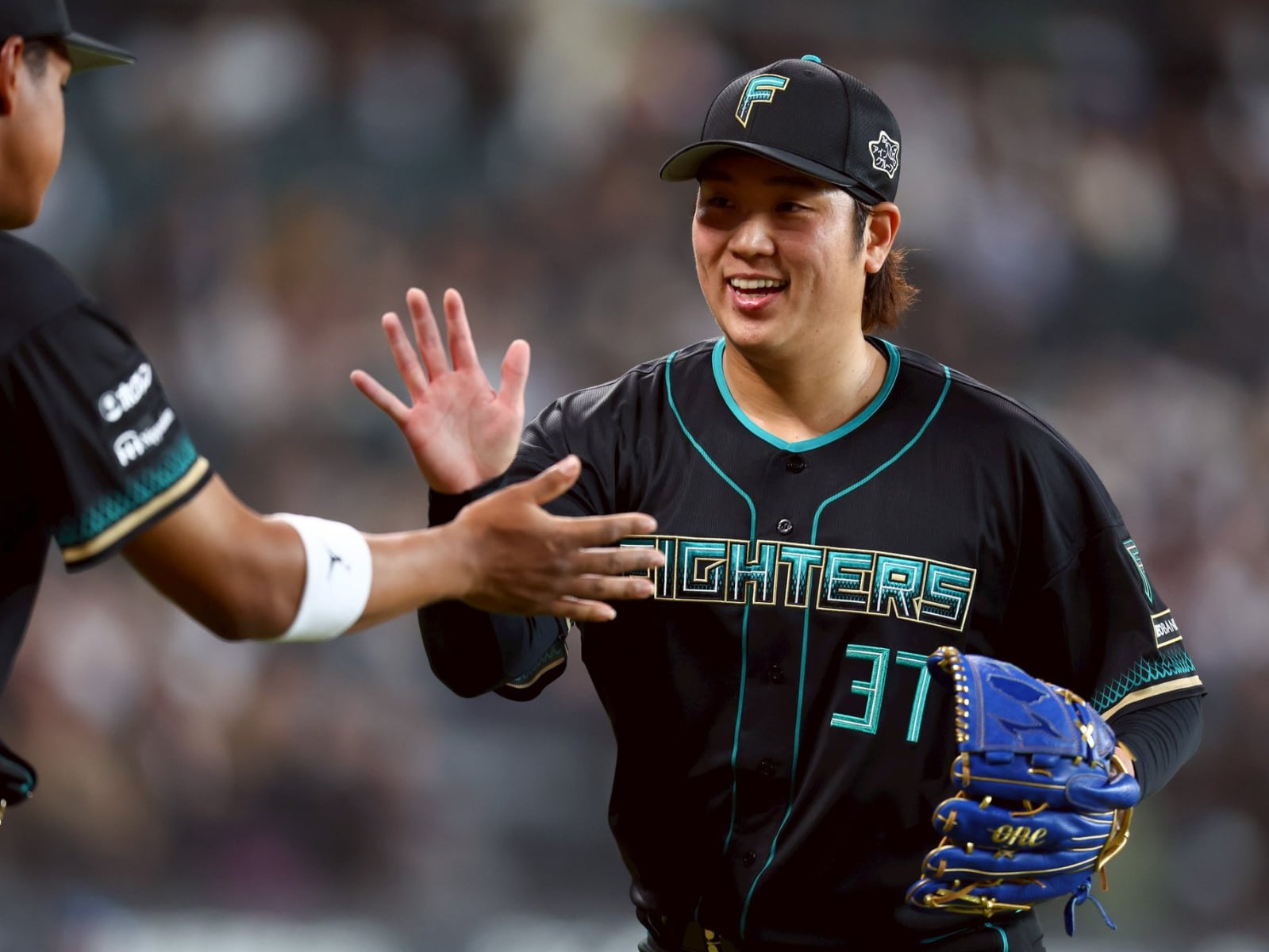 古林睿煬狂飆 160 公里火球震撼全場！日網瘋狂熱議「臉長得可愛、投球卻可怕！」