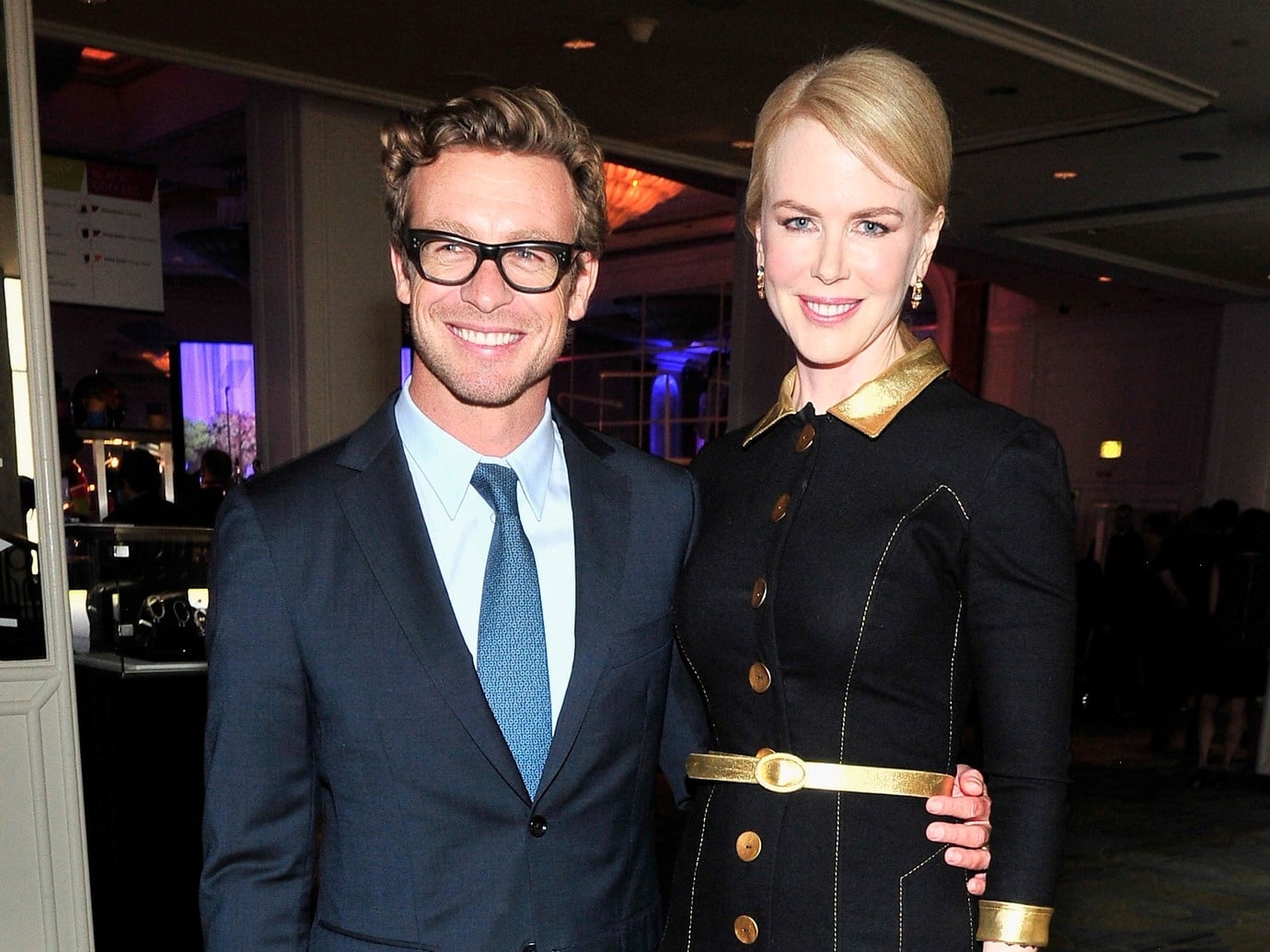 妮可基嫚 Nicole Kidman 離婚爆新戀情！紅毯牽手西蒙貝克緋聞引熱議！