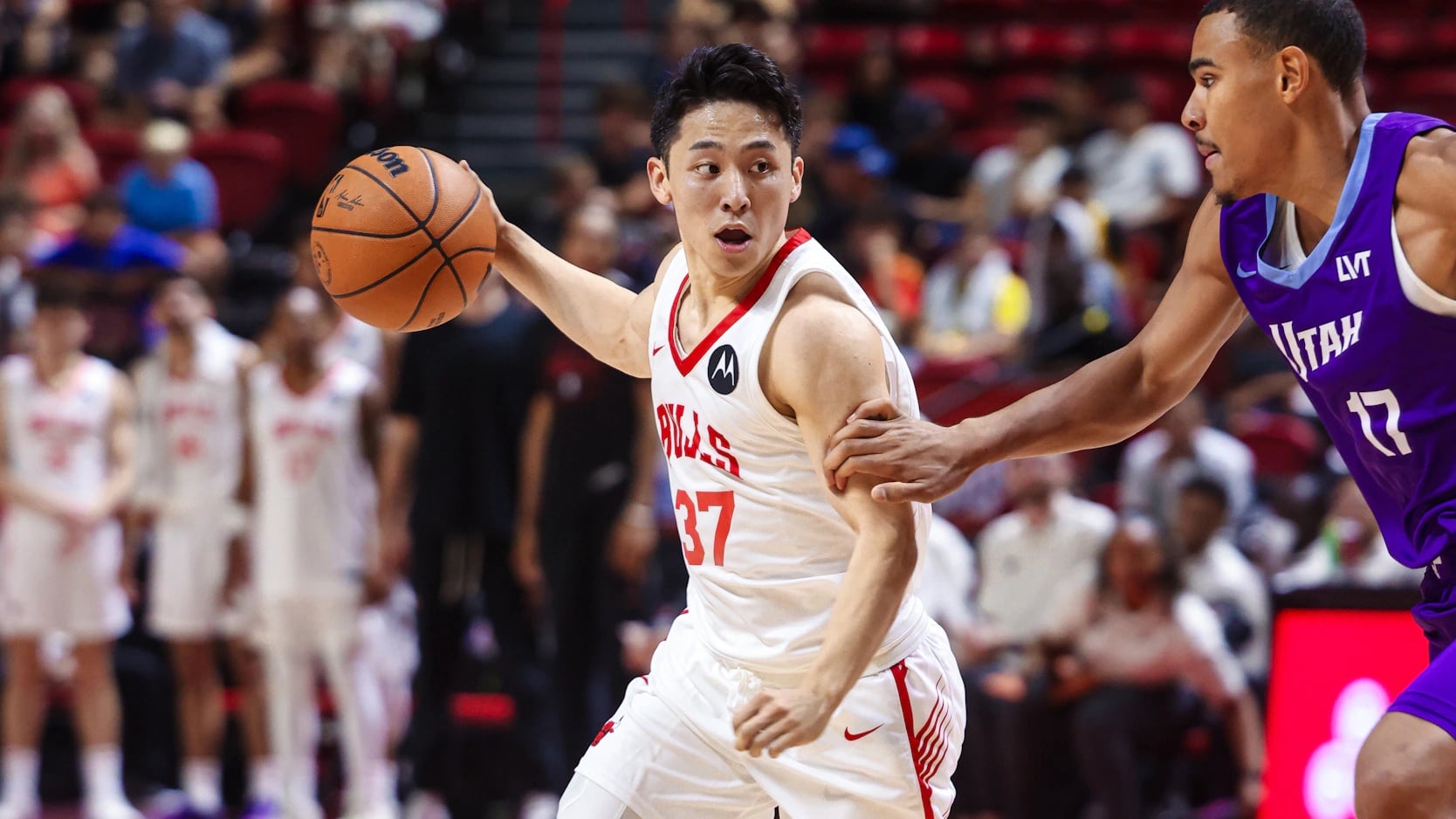 河村勇輝薪水只有日本職籃七分之一！公牛雙向合約續拚站穩 NBA 勇敢追夢！