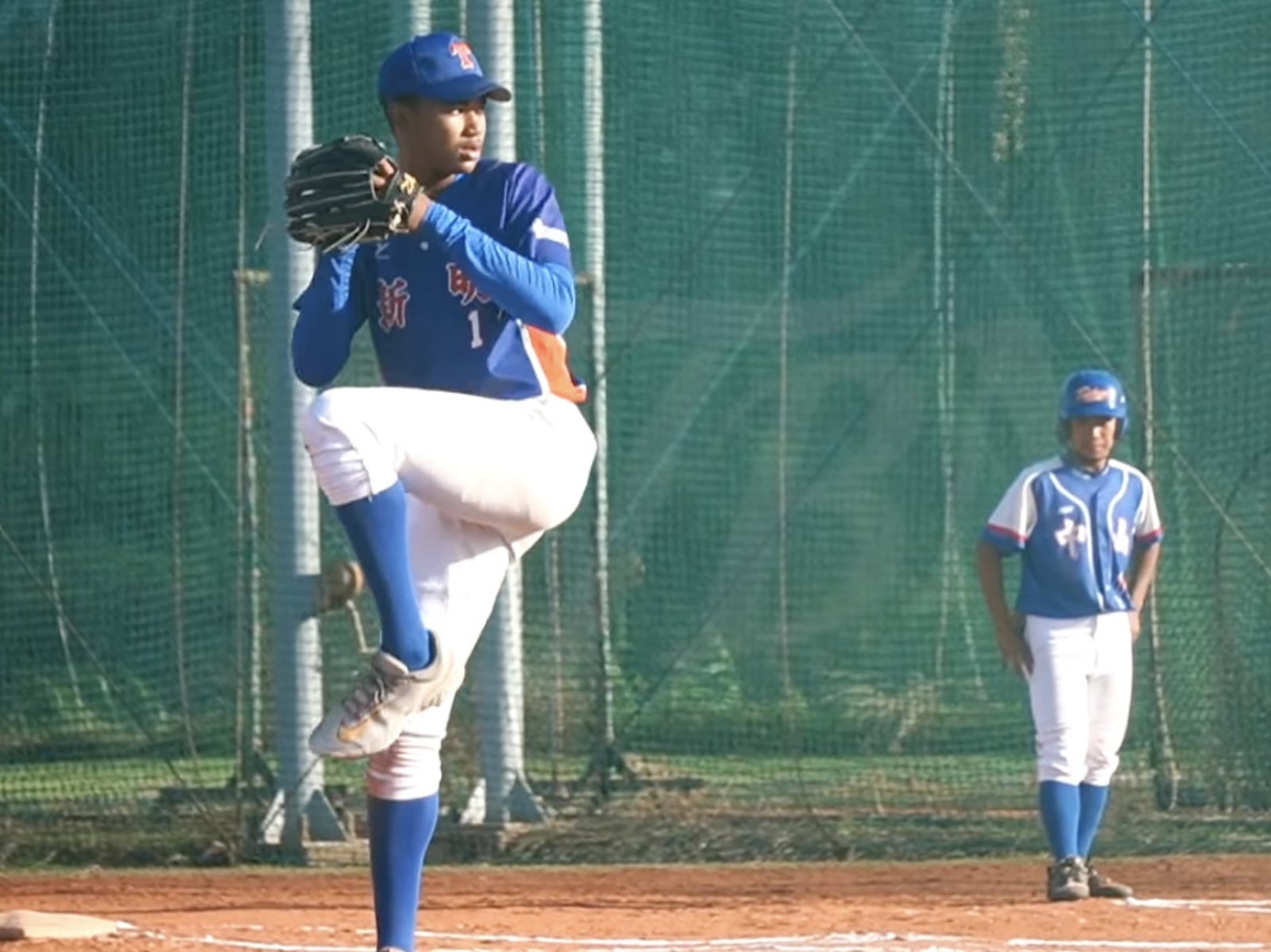 棒球／歐子喬是誰？身高 186 公分國中投手，球速超越職棒選手！150 萬美元簽約金傳聞讓網友狂讚：「台灣之光啦！」