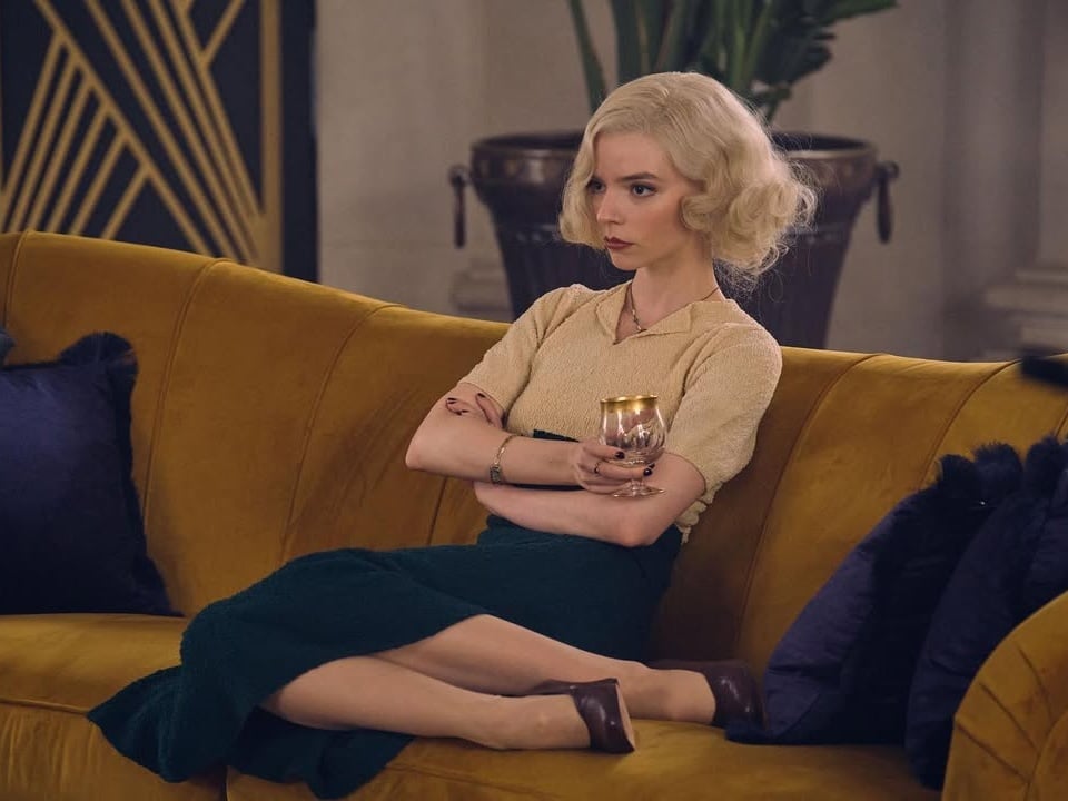 安雅泰勒喬伊 Anya Taylor-Joy 自揭求學時期遭同儕孤立！感嘆：「我是格格不入的那個人！」