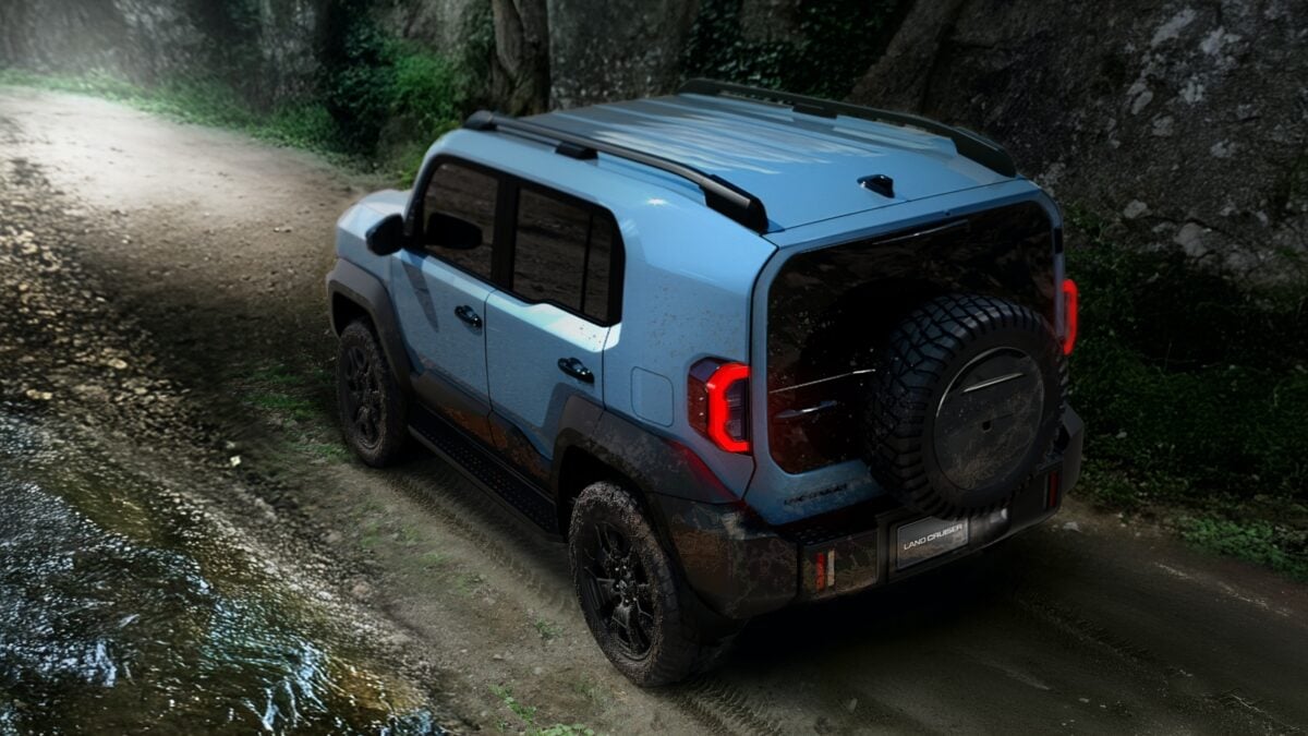 Toyota Land Cruiser  FJ 泰國價格 124 萬！台灣已註冊、2.7 升動力規格一次看！