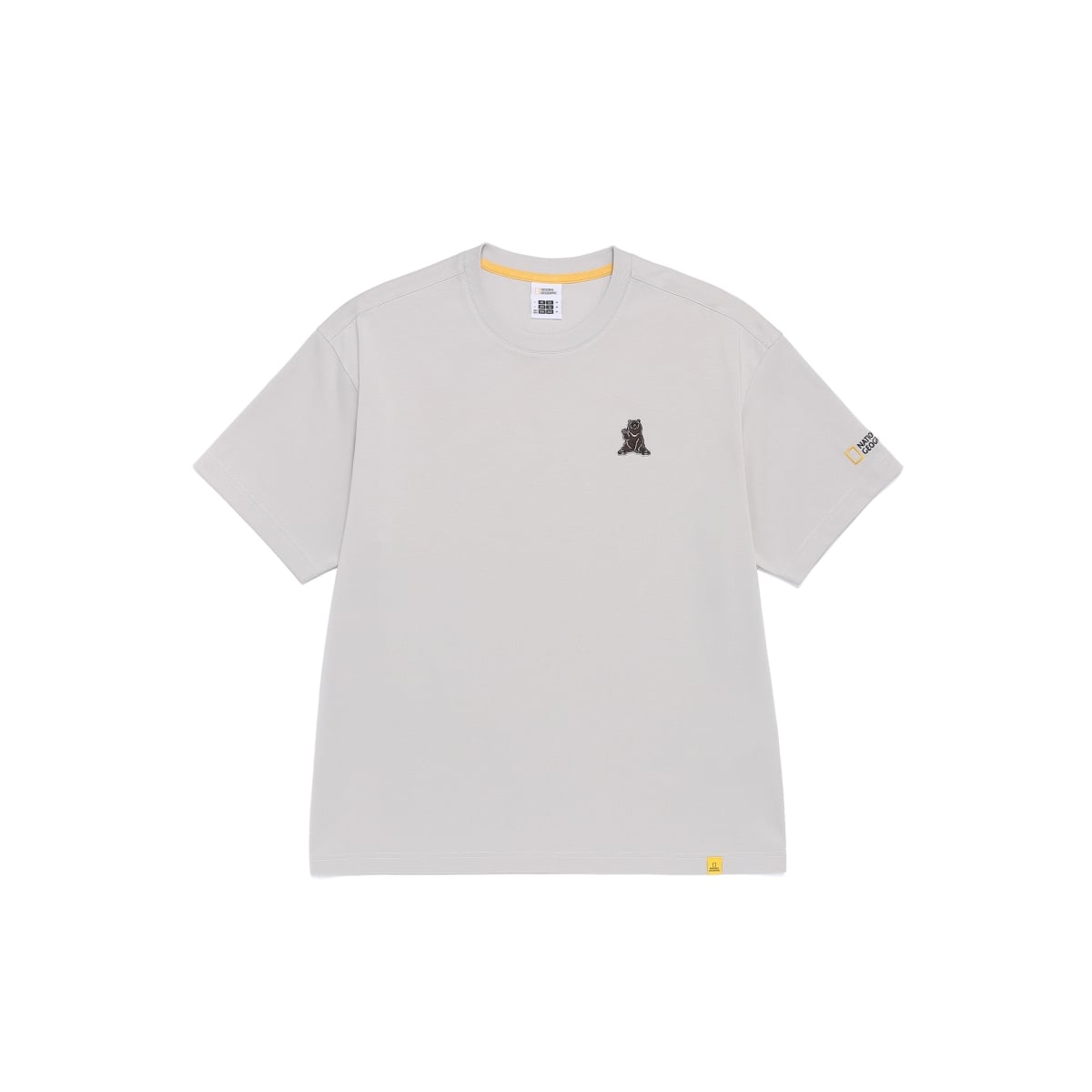 NANA 林珍兒演繹極簡機能美學！國家地理服飾首推輕量系列，阿嬤家客廳、柑仔店懷舊設計必收！