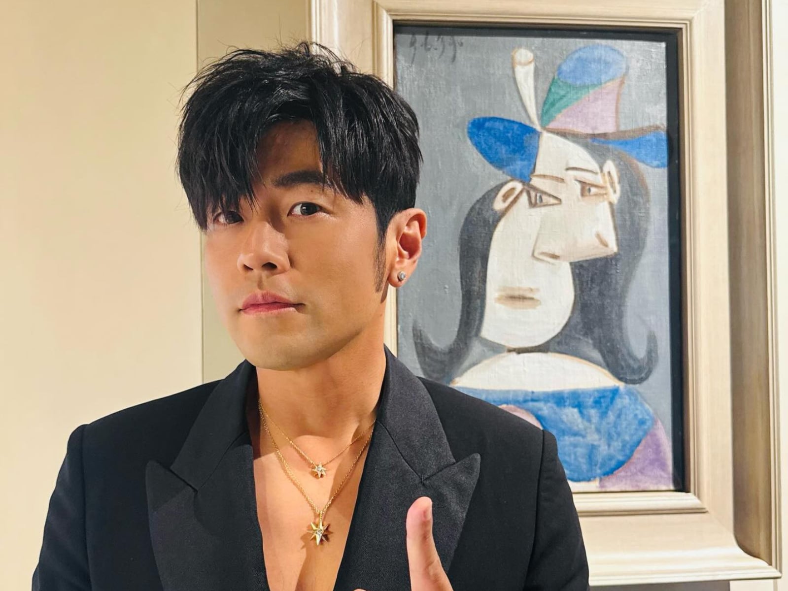 周杰倫新專輯宣傳偷曬「畢卡索珍稀名畫」！創作背景曝光、價值上億突破天際！